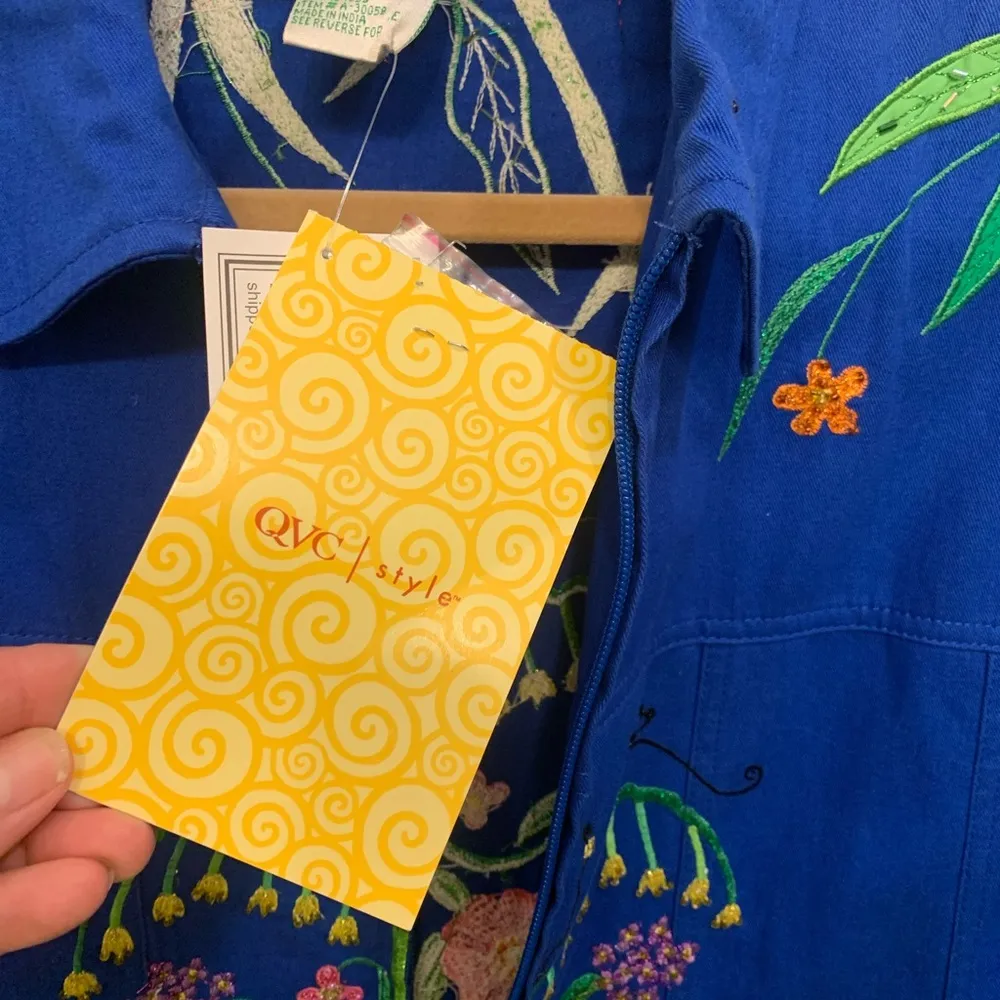 Quaker Factory Blue Embroidered NWT Large Spring Summer Jacket. 2019 - Image 9