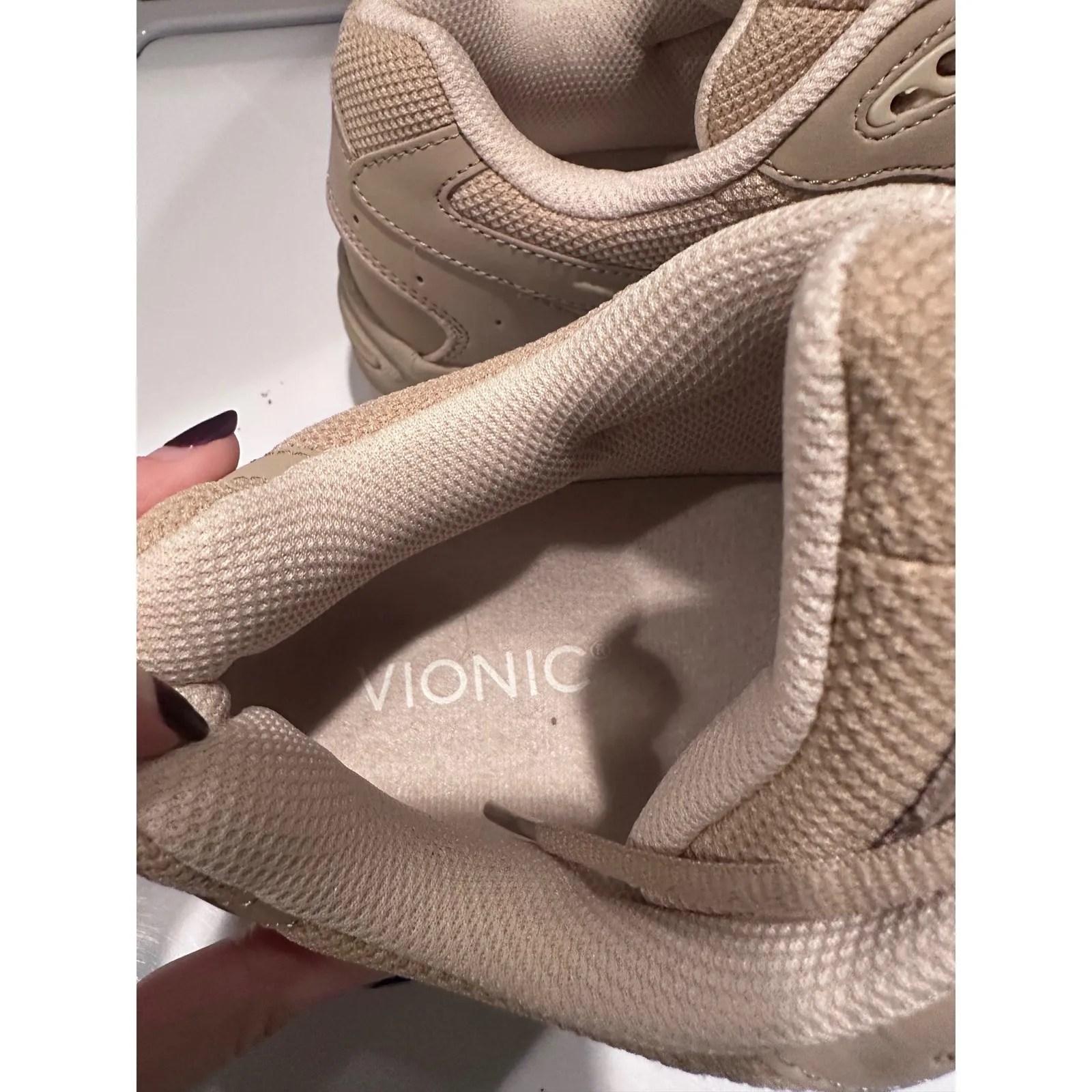 Vionic Women's Beige 23Walk Sneaker Shoes Size 10 Lace Up - Image 6