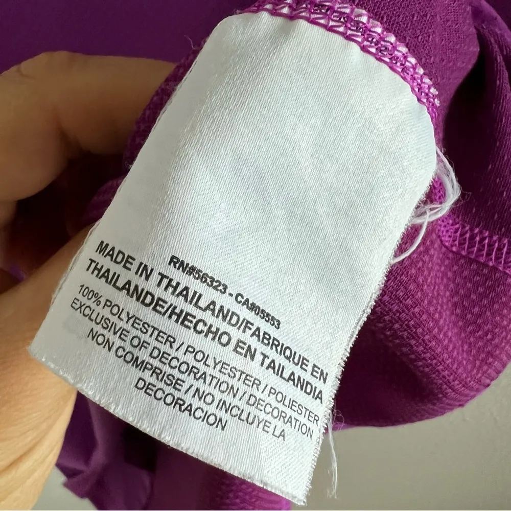 Nike Dri Fit Purple Lightweight Mesh Dotted Active Top Shirt Medium - Image 5