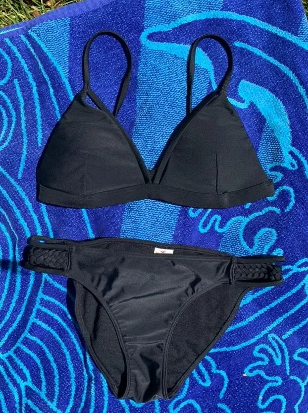 Hollister Bikini Set - Image 3