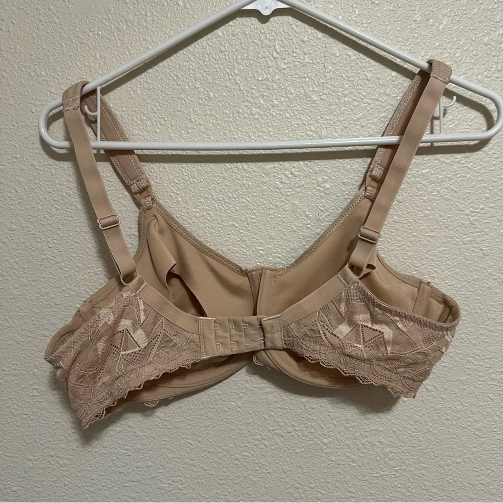 Parfait Leila tan nude lace soft cup breastfeeding nursing bra 38DD Size undefined - Image 6