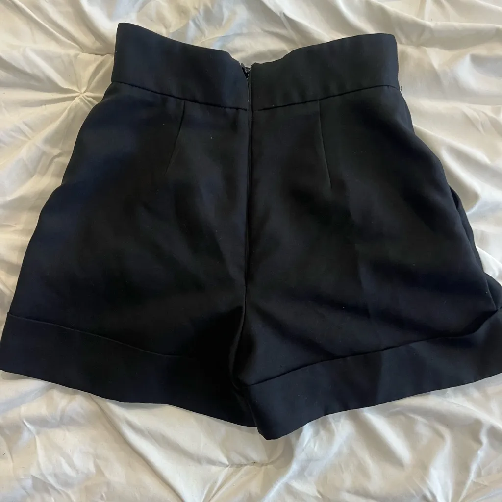 River Island Elegant Black Apparel - Image 3