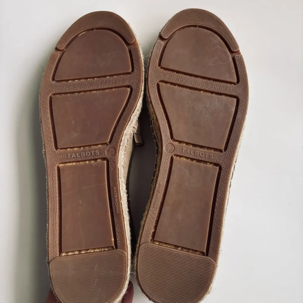 Talbots Safari Sand Izzy Ruffle Espadrille Flat Loafer Shoe Size 7.5 - Image 9