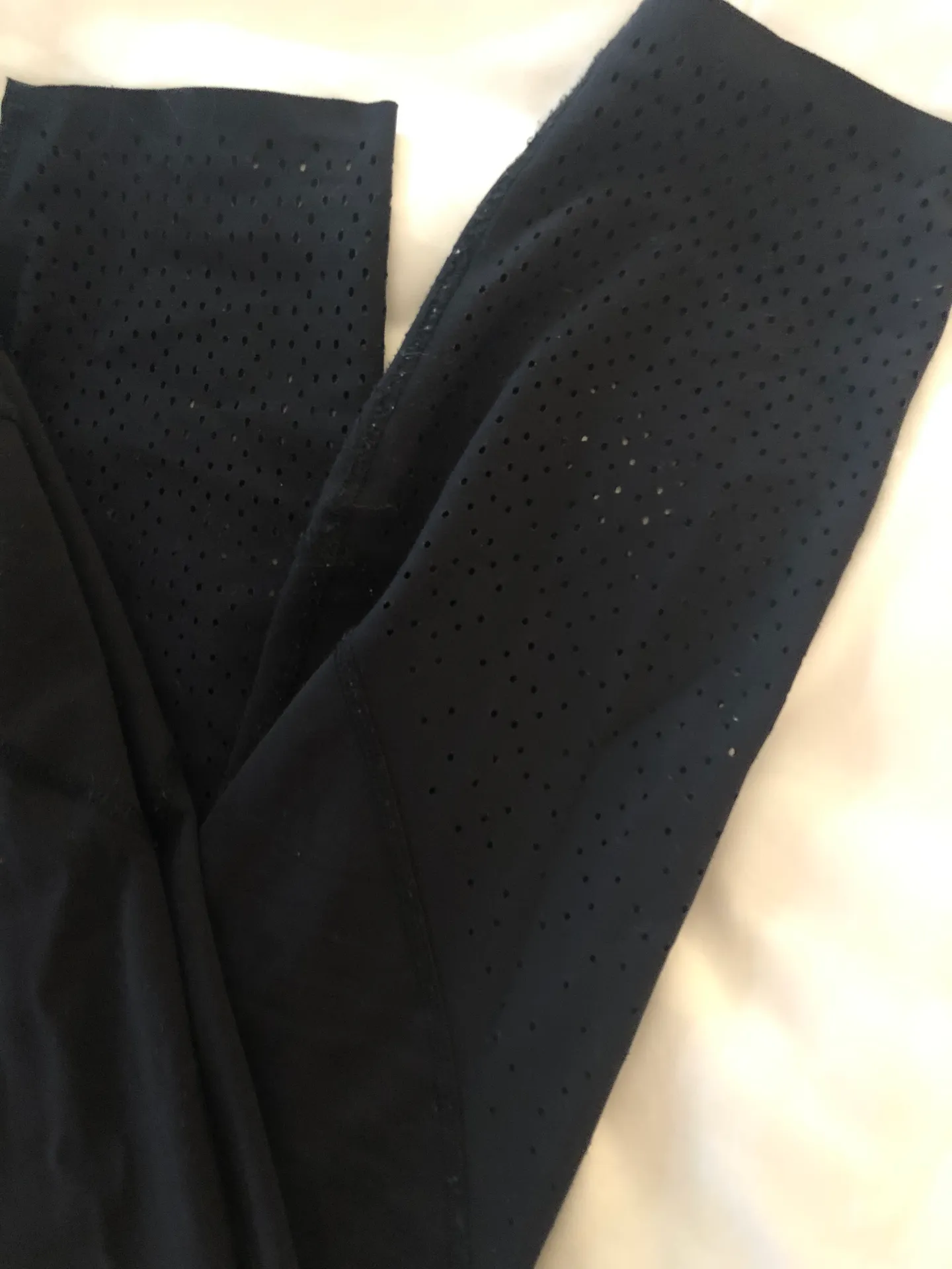 Lululemon Leggings - Image 3