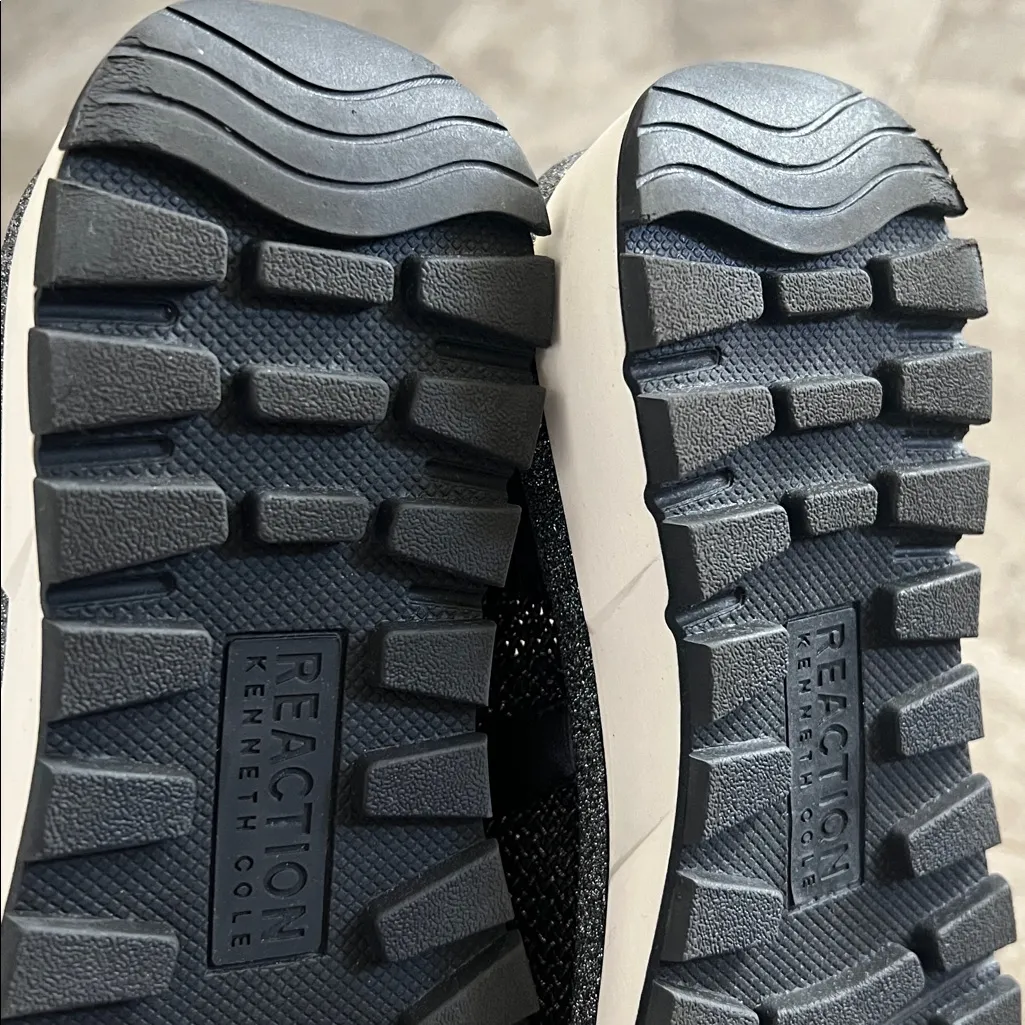 Kenneth Cole Reaction Kuerq EZ Mary Jane Sneakers in Black Knit, Size 5 - Image 10