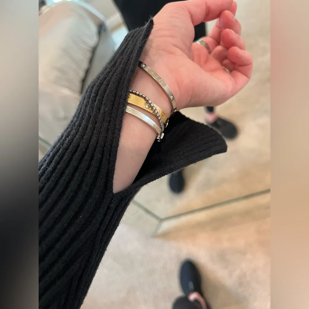 New Abercrombie & Fitch Black Ribbed Crew Neck Sweater - Image 7