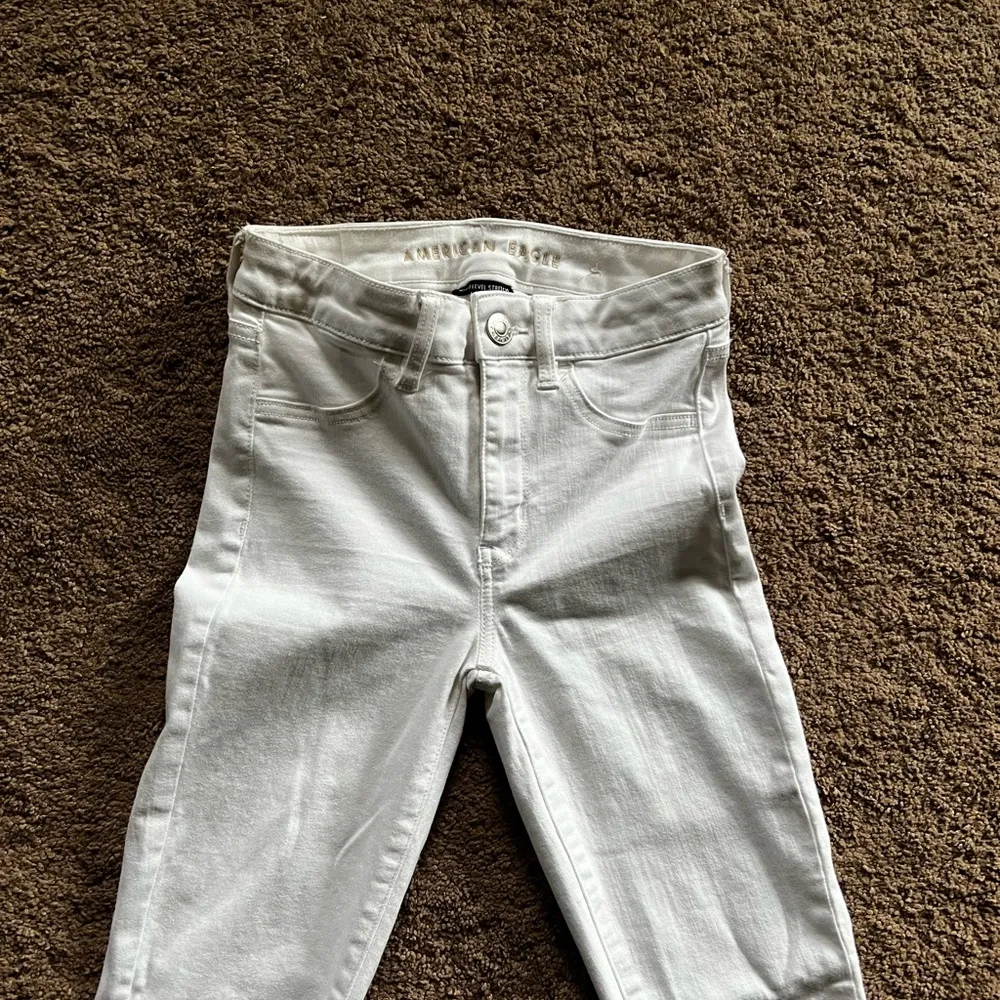 American Eagle White Hi Rise Jeggings - Image 7
