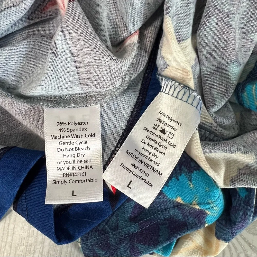 Lularoe Patriotic Shirt Bundle - Image 3