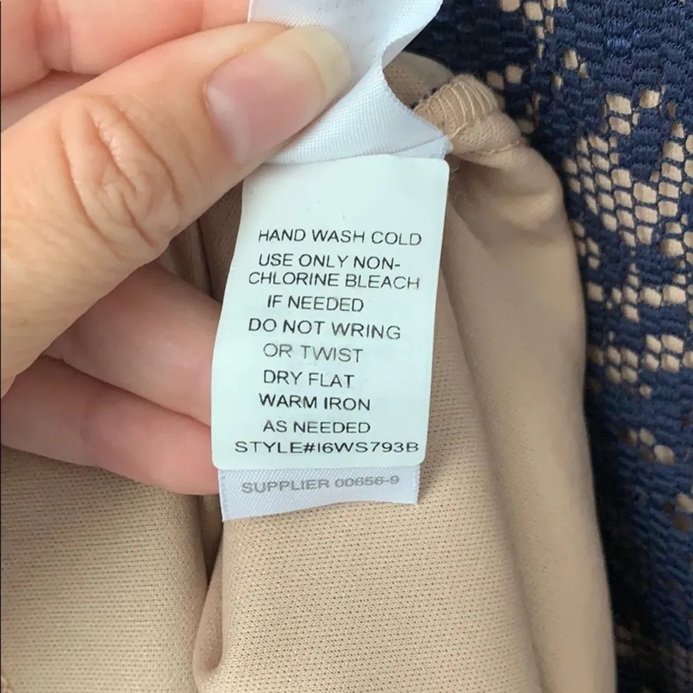 Bisou Bisou Navy Lace BodyCon Dress Sz 12 - Image 8