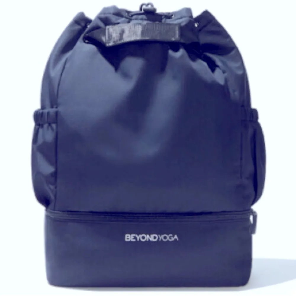 Beyond Yoga Convertible Gym Bag - Image 8