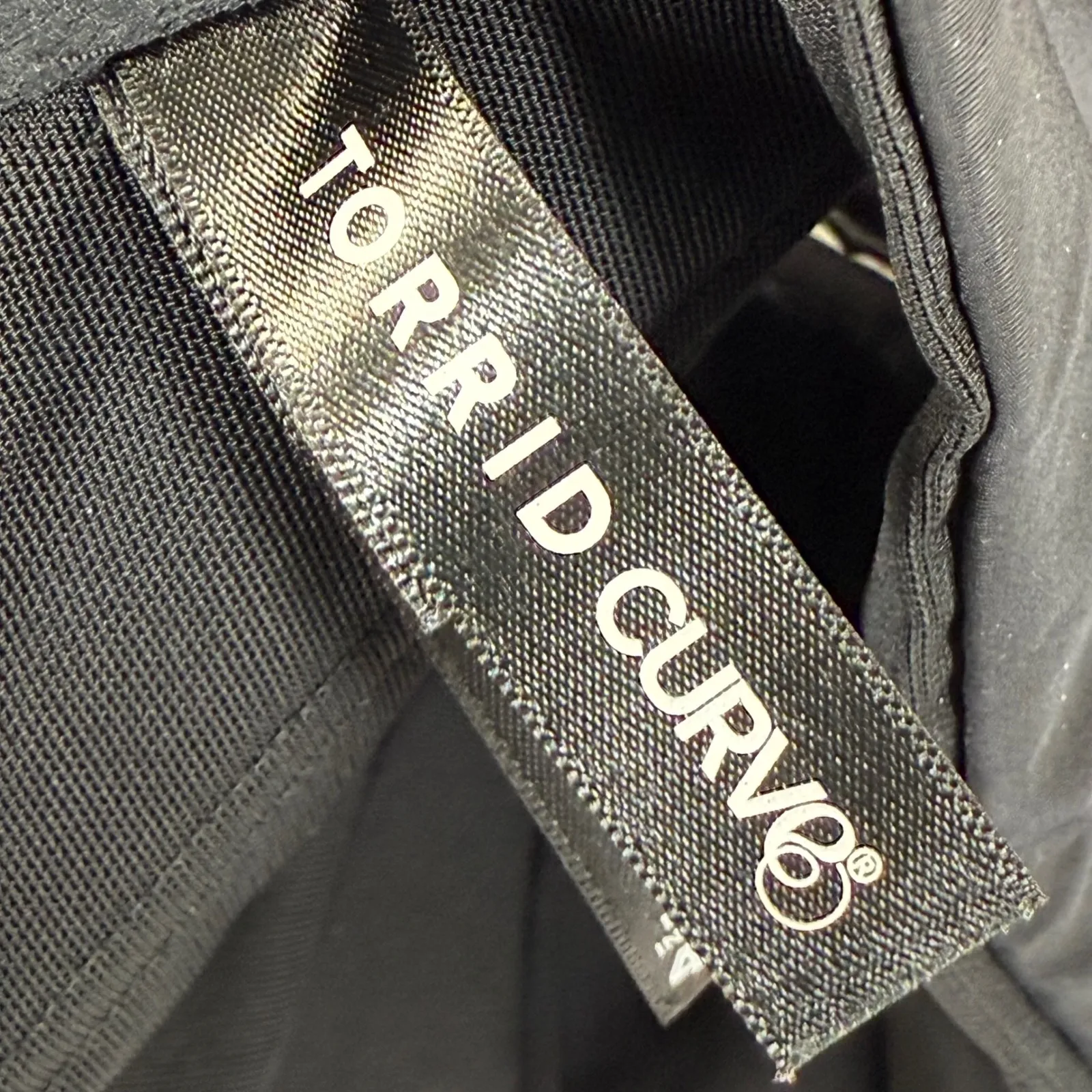 Torrid Curve Black Lightly Lined T-Shirt Bra‎ Front Closure X-Back Size 44D - Image 4