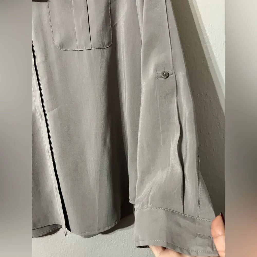 NWT CHICO’S Sofia Silky chic button down blouse - Size 1/Medium - Image 4