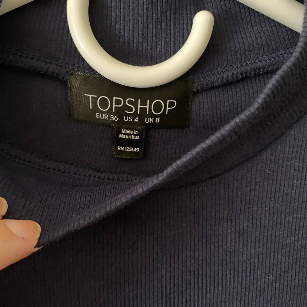 Topshop Navy ribbed high neck tank crop top - Image 4