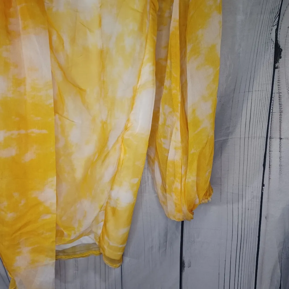 Pretty Little Thing Charteuse Tie Dye Chiffon Long Sleeve Bodycon Dress NWT - Image 5