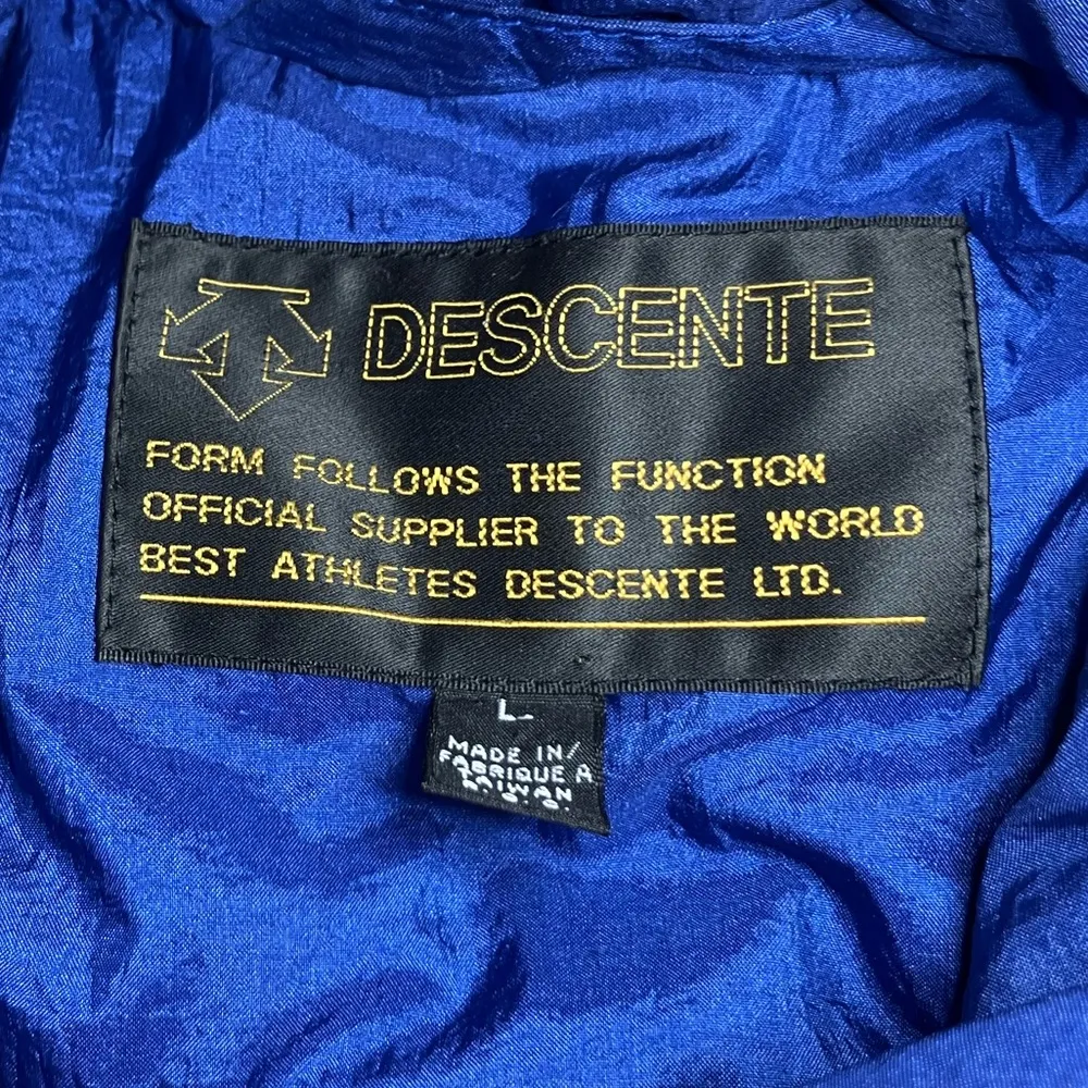 Vintage Descente ski jacket Size L - Image 3