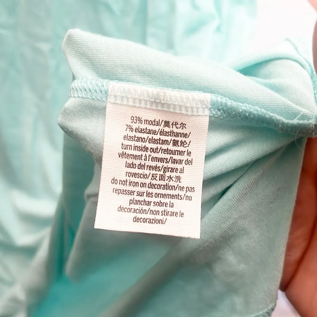 Pink Victoria’s Secret teal v neck criss cross neck detail short sleeve top - Image 4