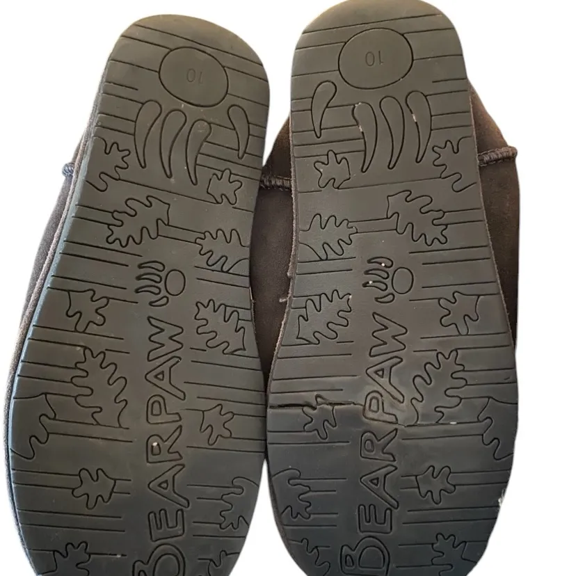 BEARPAW Demi Gray suede leather & sherpa  sherpa wool Fall Winter Boot half boot - Image 6