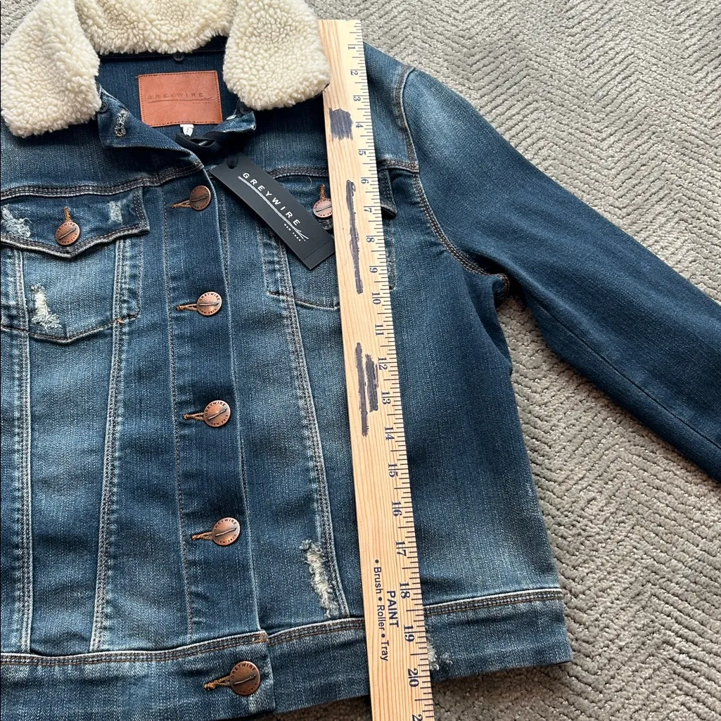 Greywire Sherpa Collar Denim Jacket Dark Wash Fitted Women Size L Blue Size L - Image 11