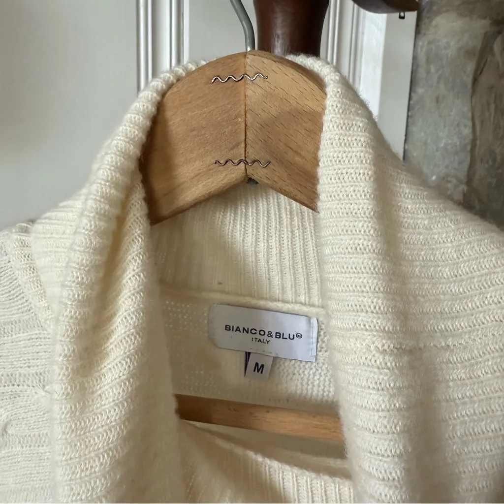 Cream Italian Merino Wool & Cashmere Dolman Sleeve Turtleneck Cableknit Sweater White Size M - Image 5