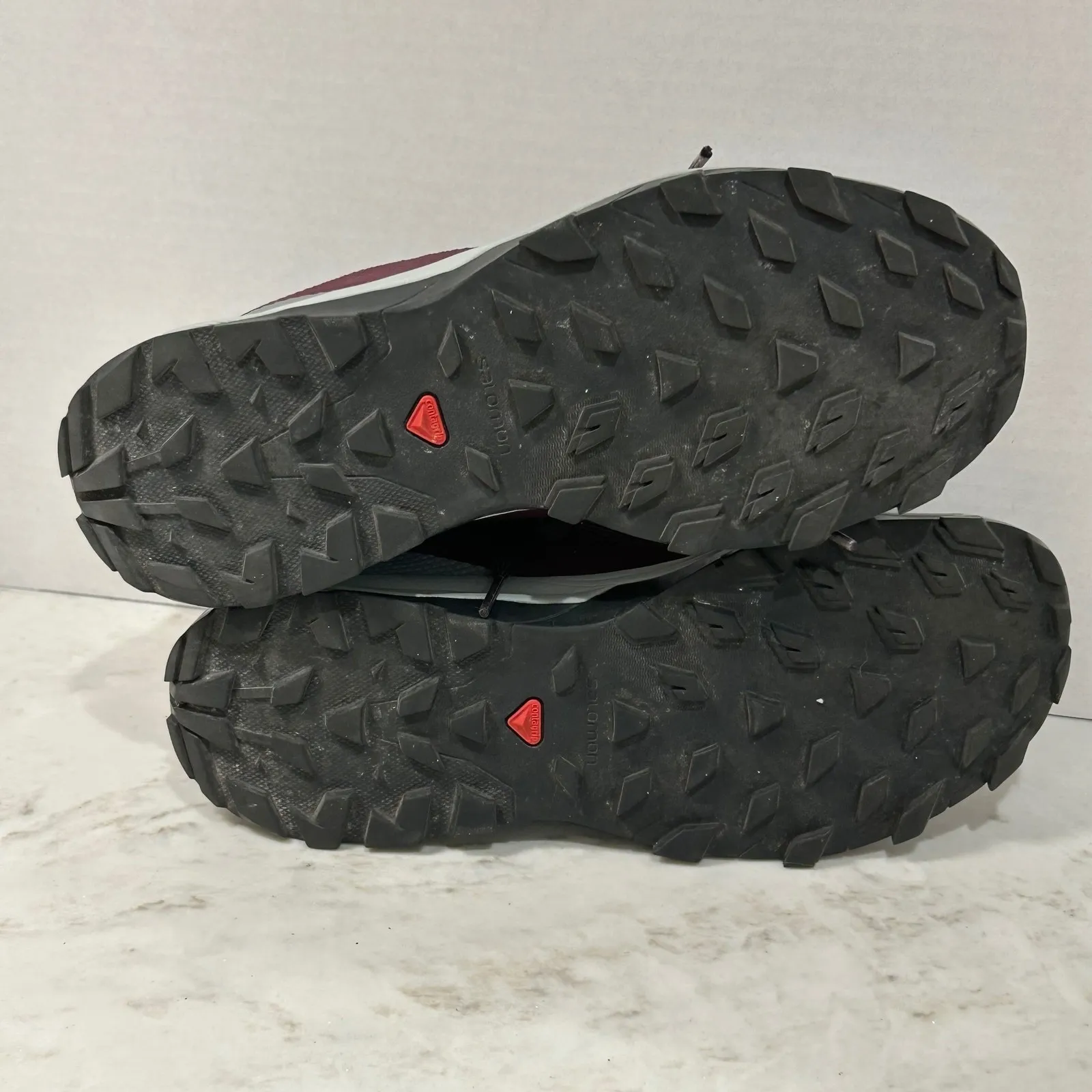 Salomon OUTline GTX Hiking Trail Running Shoes Womens Size 8 Burgundy Contragrip - Image 9