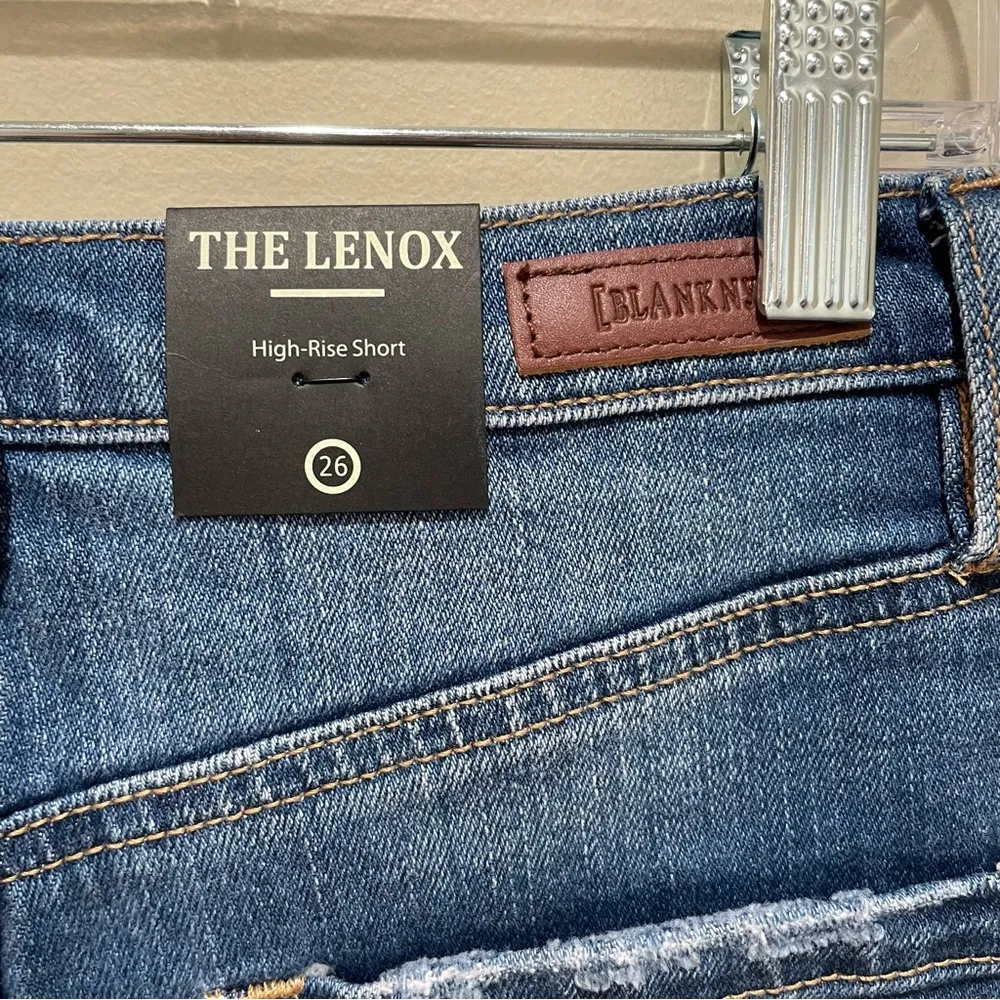 Blank NYC The Lenox High Rise Denim Shorts Medium Wash Size 26 New with Tags - Image 7