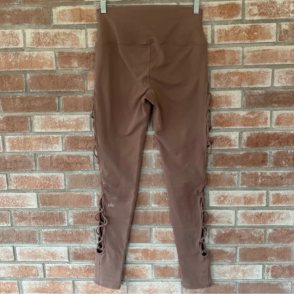 ALO Yoga Interlace High Waist Lace Up Leggings Women’s Medium Mauve Purple Gym - Image 6