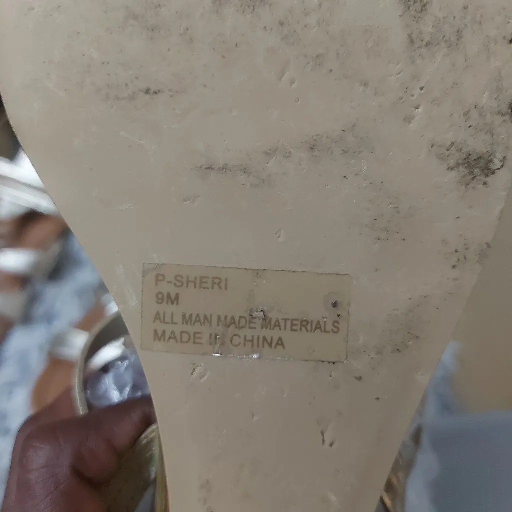 Steve Madden SHERI Gold Sandals 9 Summer Resortwear Bohemian Party Coconut Girl - Image 8