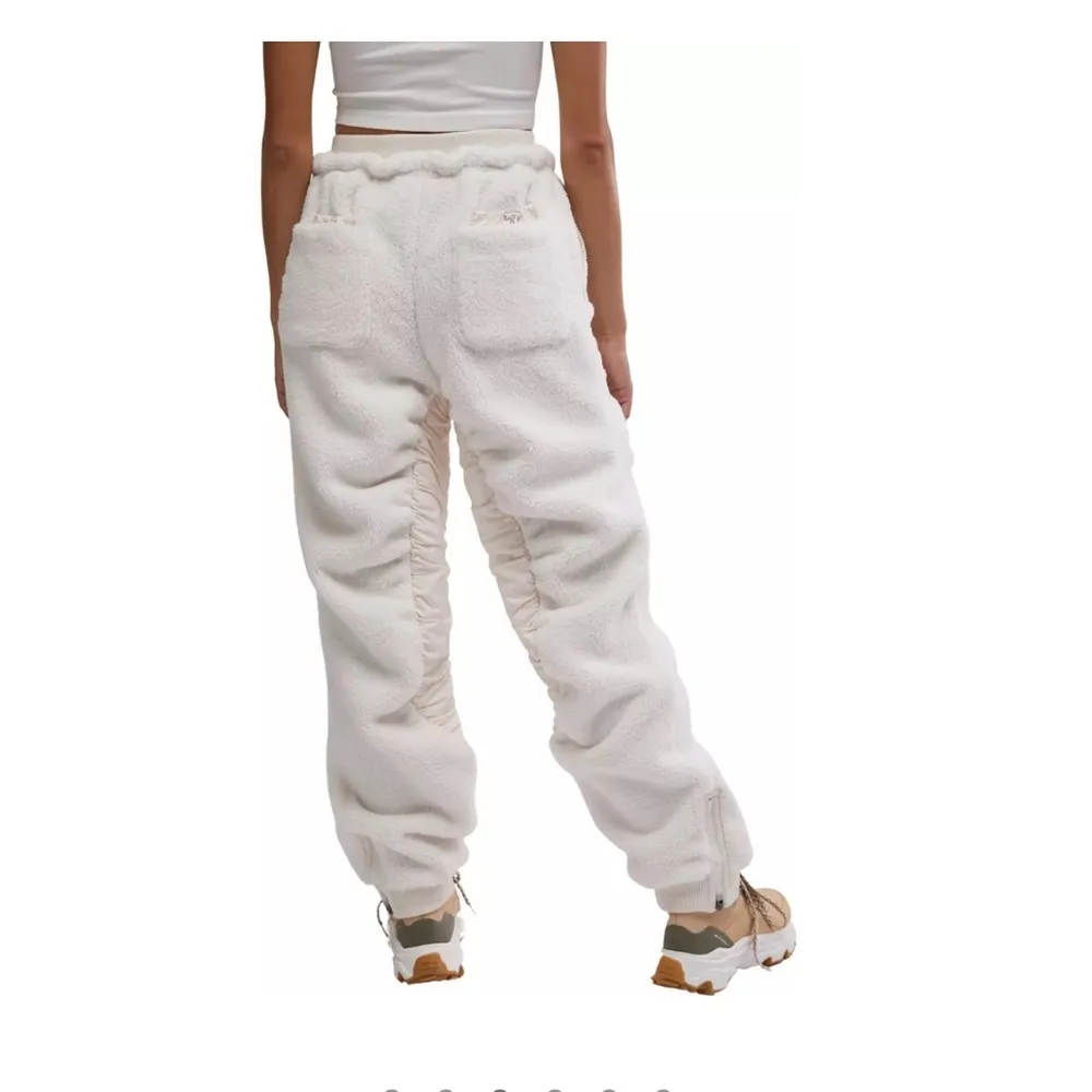 FP Movement Sundown Fleece Joggers SM White - Image 3