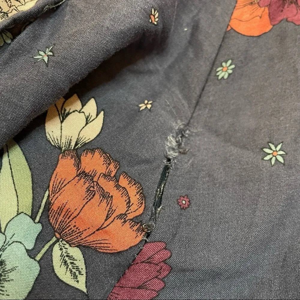 JAASE Floral Romper Off The Shoulder Size Large - Image 4