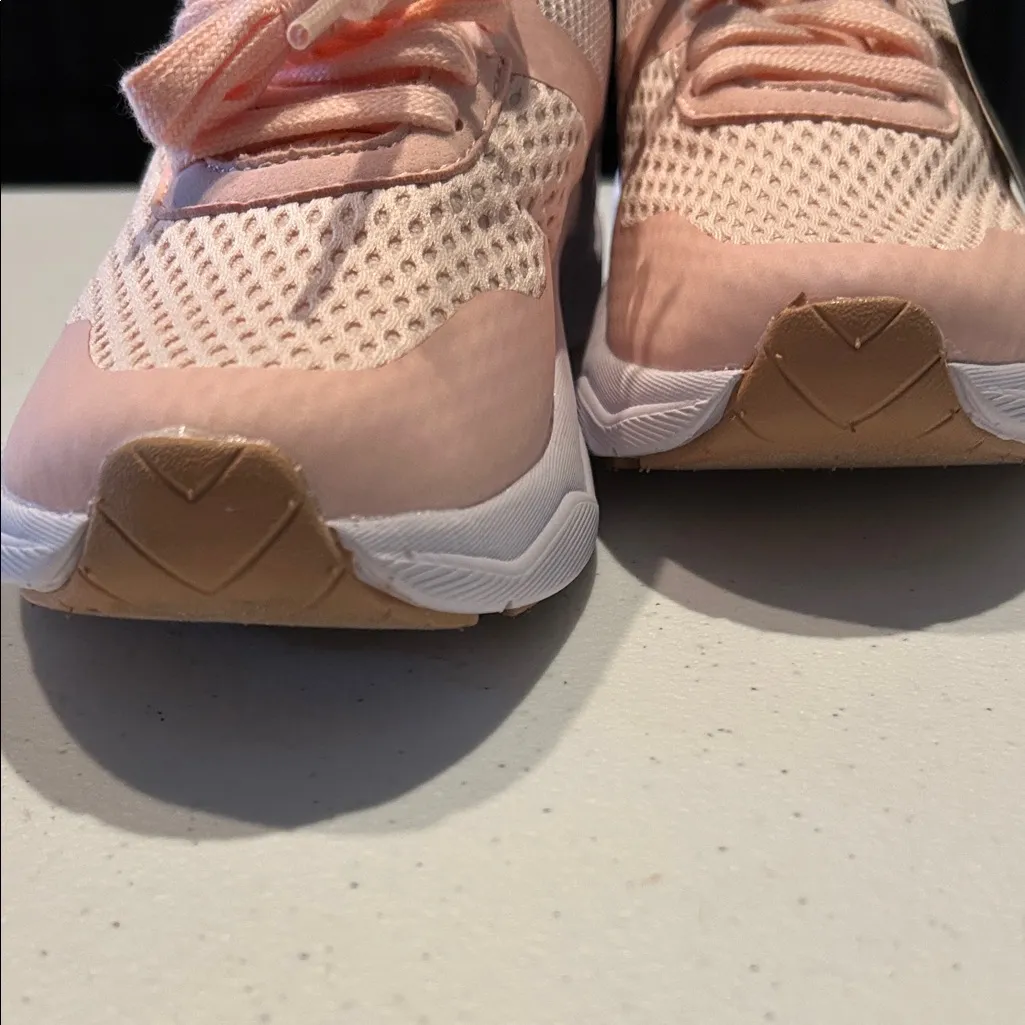 NWT Avia Womens Light Pink Sneakers Size 6 - Image 5