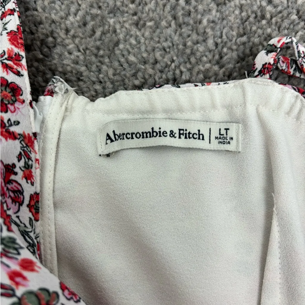 Abercrombie Twist-Front Cutout Mini Dress Size
Large‎ - Image 3