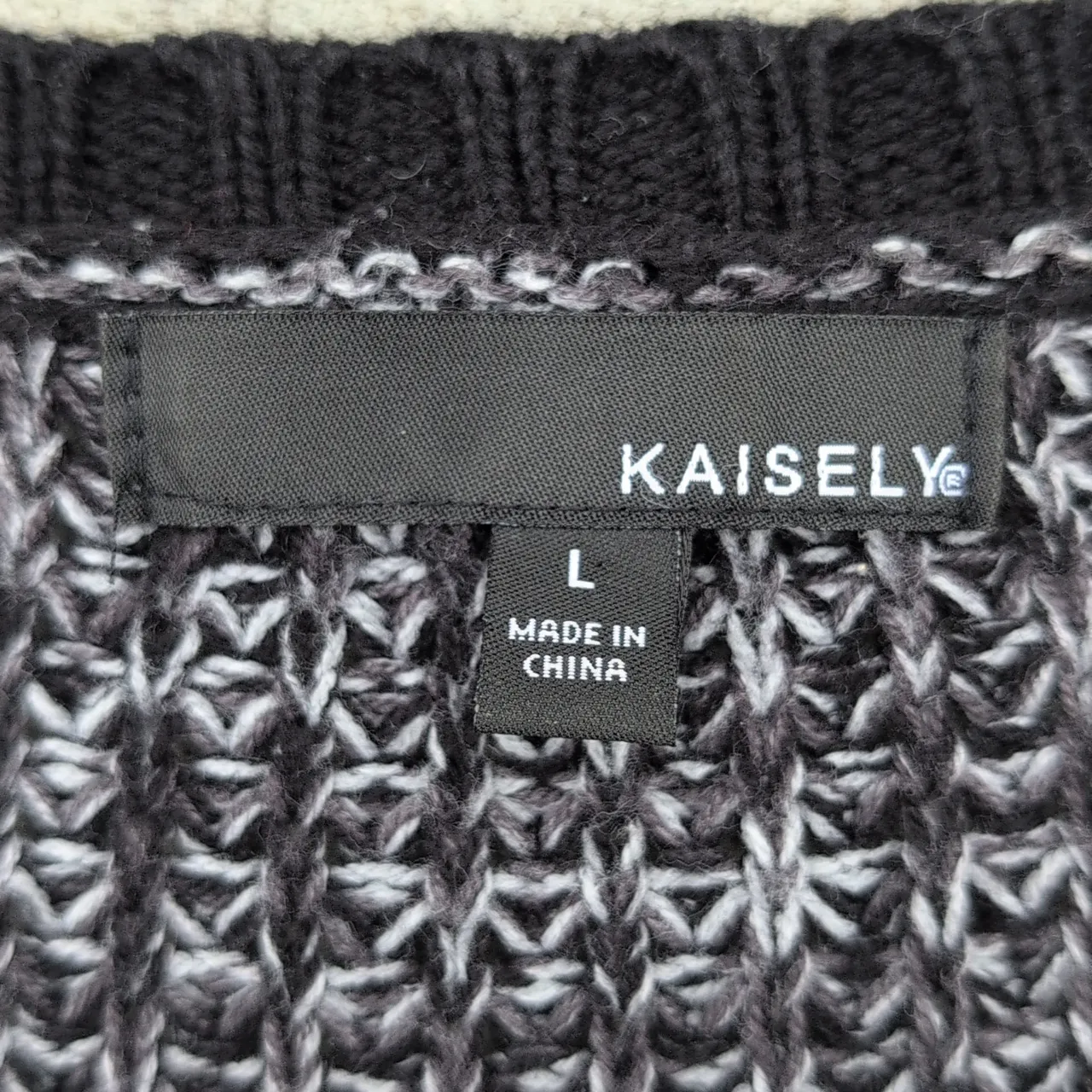Kaisely Black and Gray Knit Tunic Sweater - Image 9