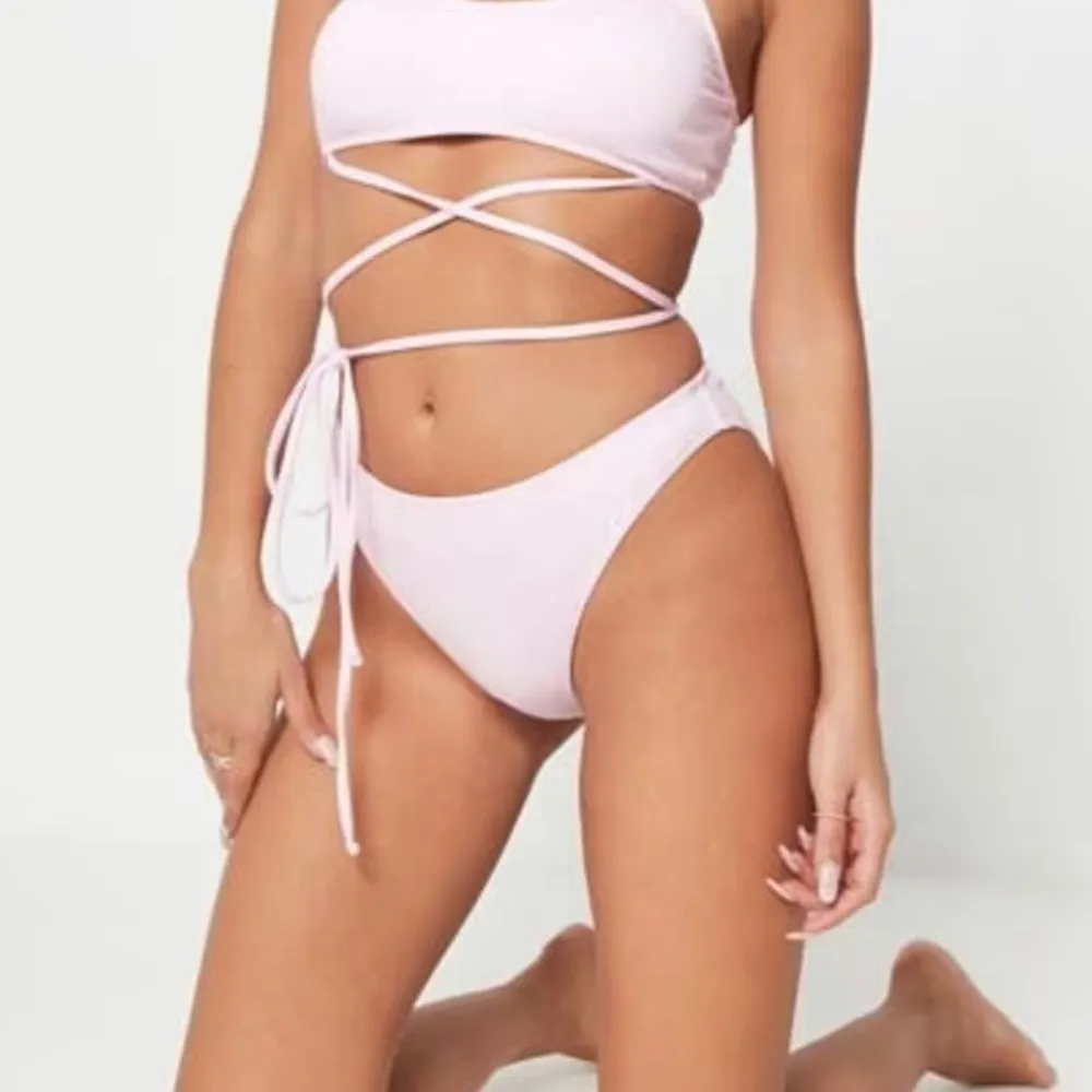 Missguided Ruched Cheeky Bikini Bottoms - Image 2