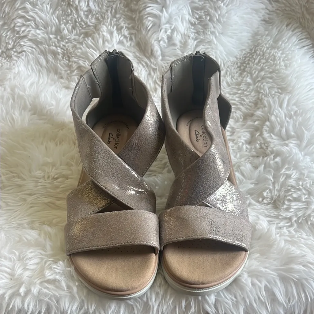 Clarks Jillian rise ultra comfort pewter metallic sandals, size 8 = - Image 4