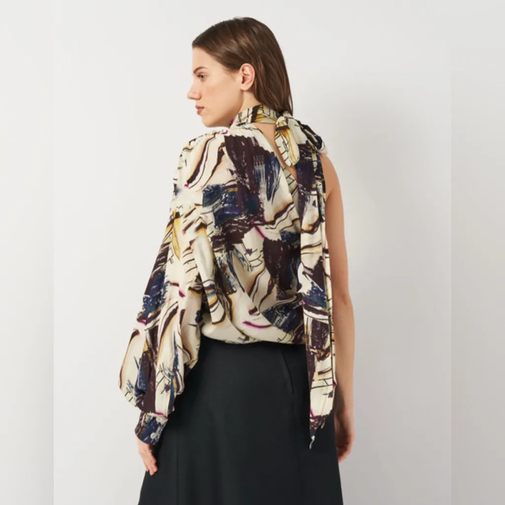 Zara NWT Elegant One-Shoulder Abstract Top - Image 2