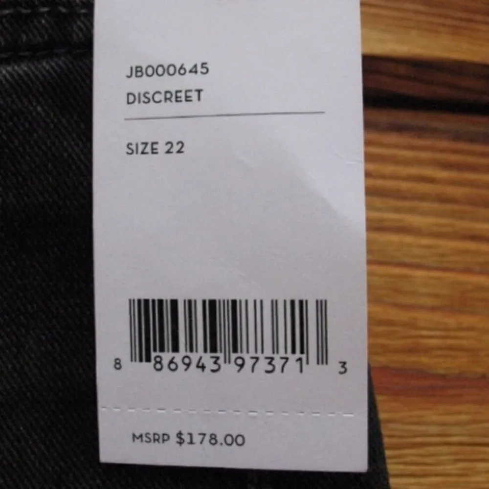 NWT J Brand Black High Waist Jeans Shorts - Image 8