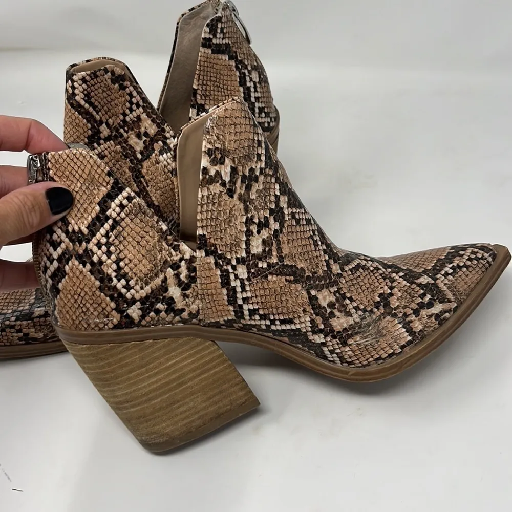 STEVE MADDEN Alyse Snakeskin Ankle Boots 10 - Image 5