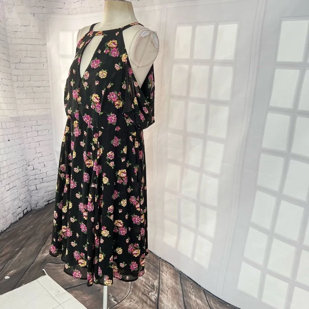 Torrid Halter Neck Floral Cold Shoulder Pleated A-Line Black Dress 16 - Image 3