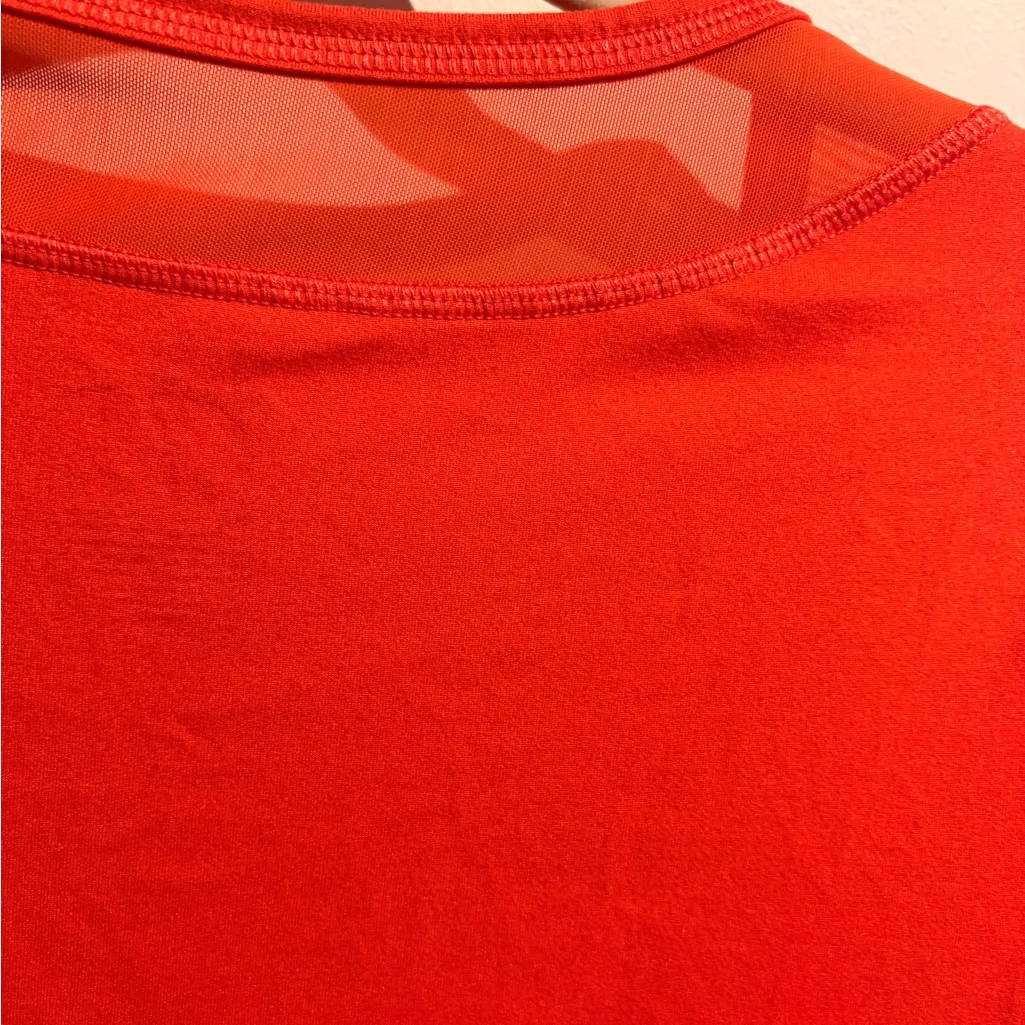 Gottex Orange workout top - Image 5