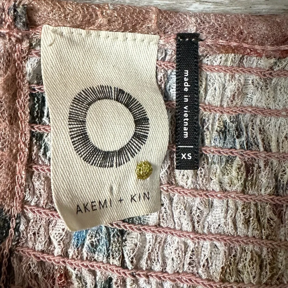 Anthropologie Akemi + Kin Floral Lace Smocked Patrizia Blouse - Image 4