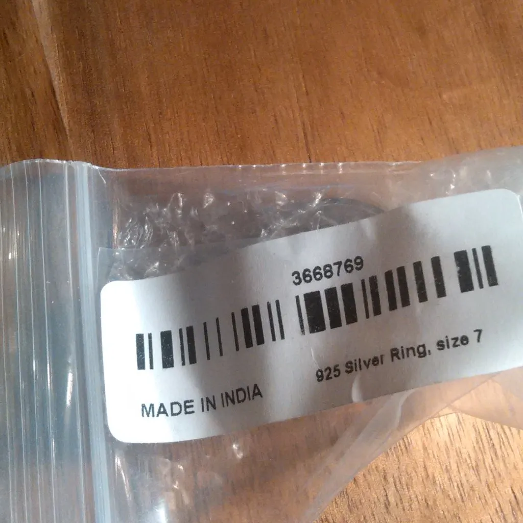 Sterling Silver "Mom" Spinner Band Ring (Size 7) - Image 13