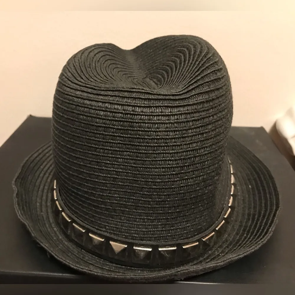 unisex short brim studded hat in black - Image 2