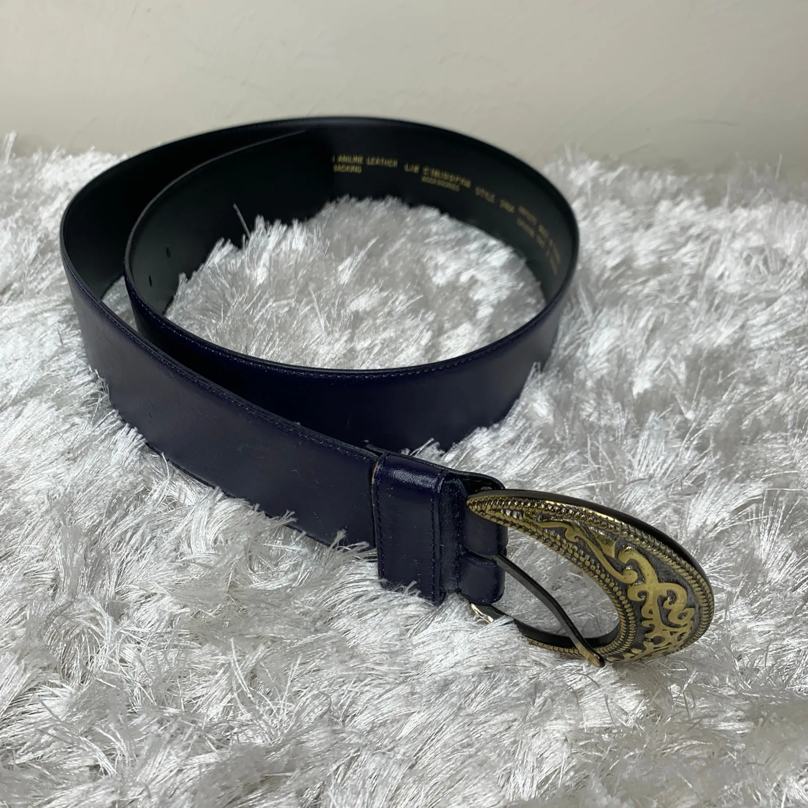 Vintage Navy Blue Leather Belt Embossed Large Brass Buckle Sz Large - Image 2