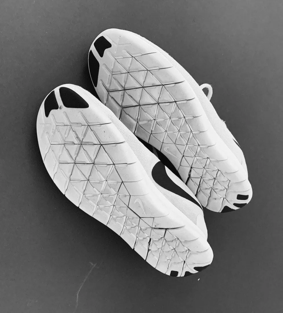 Nike Running Shoes - Image 4