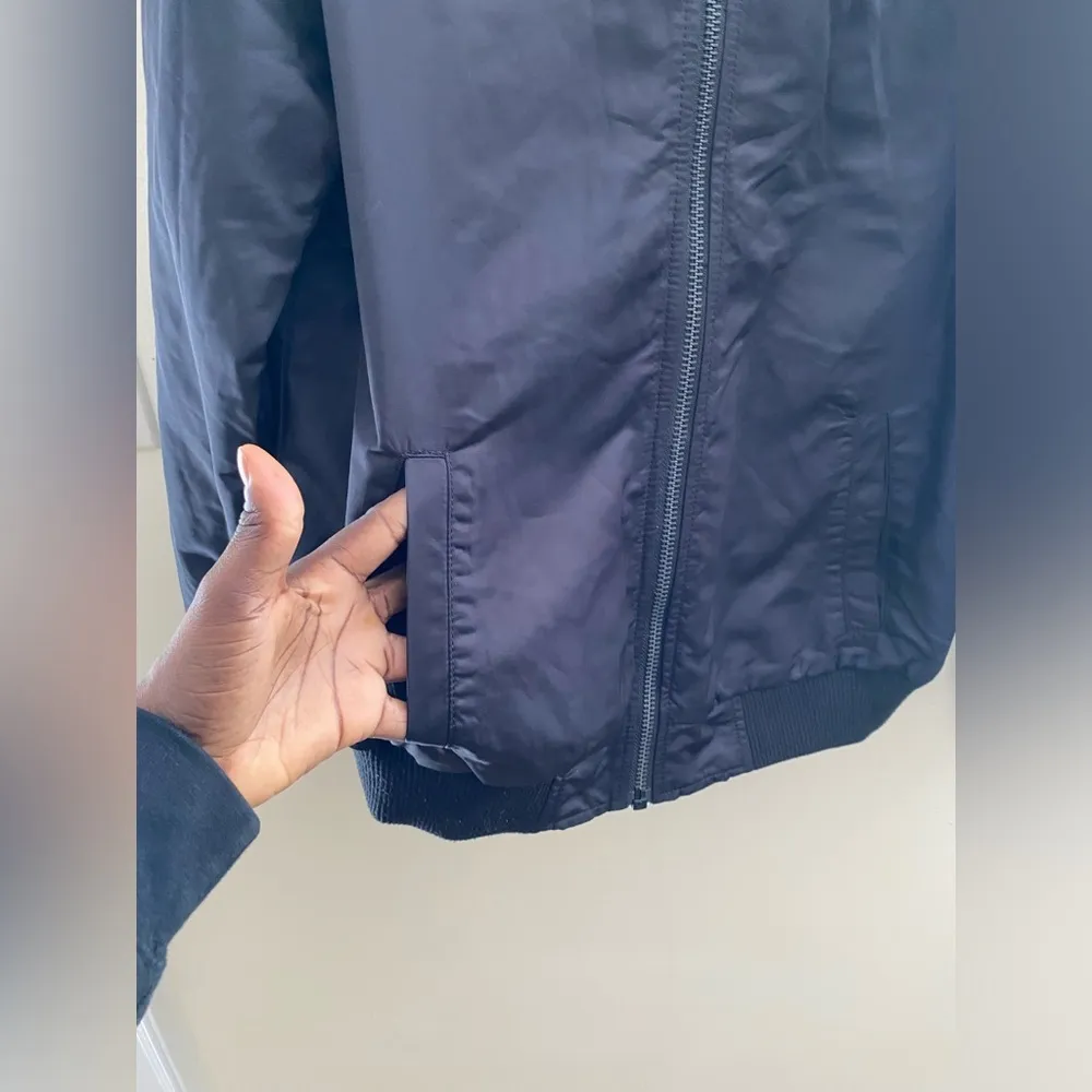 Subdued inner padded Winter Cropped Jacket. Unisex. Black Size L - Image 8