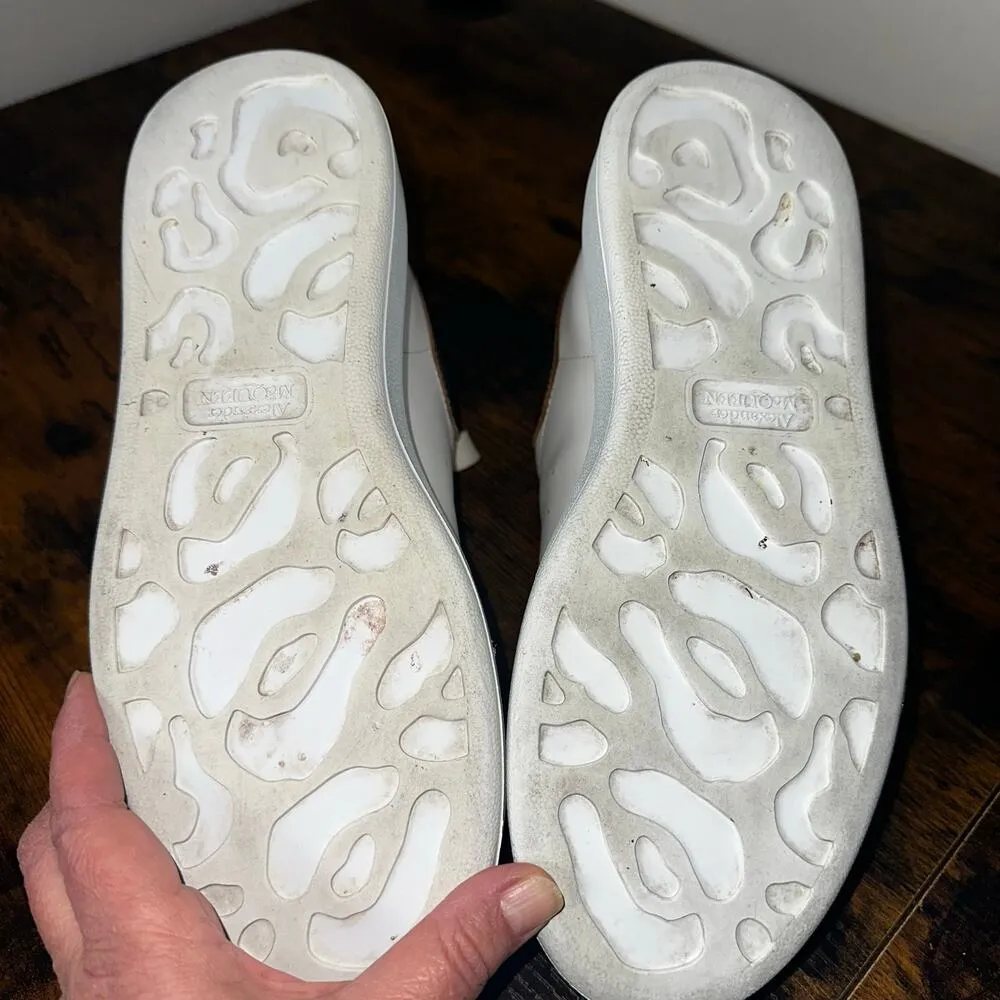 Alexander McQueen Oversized Sneakers White Metallic Size 38 - Image 7