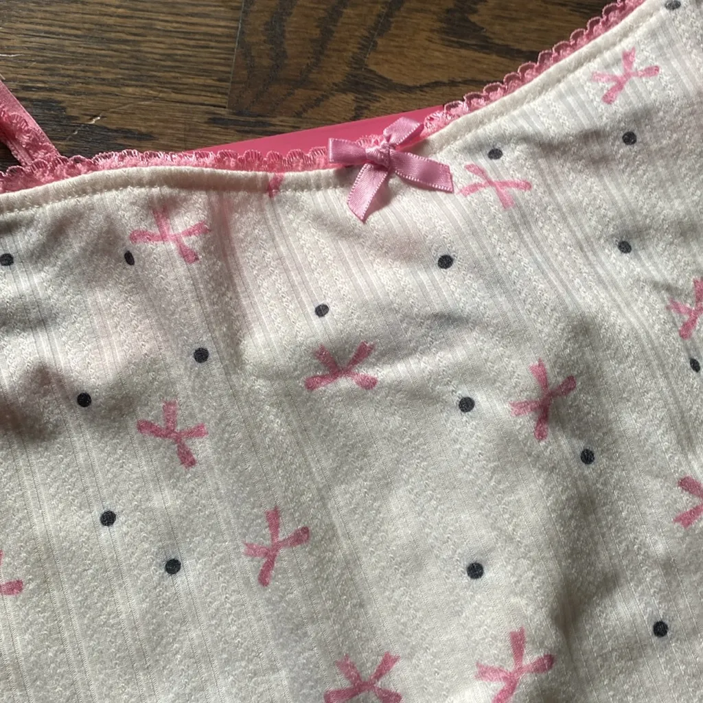 Edikted NWT  Bow Tank Top - Image 3