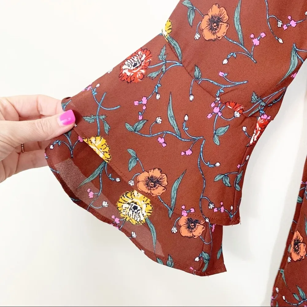 Sienna Sky Brown Floral Bell Sleeve Boho blouse - Image 5