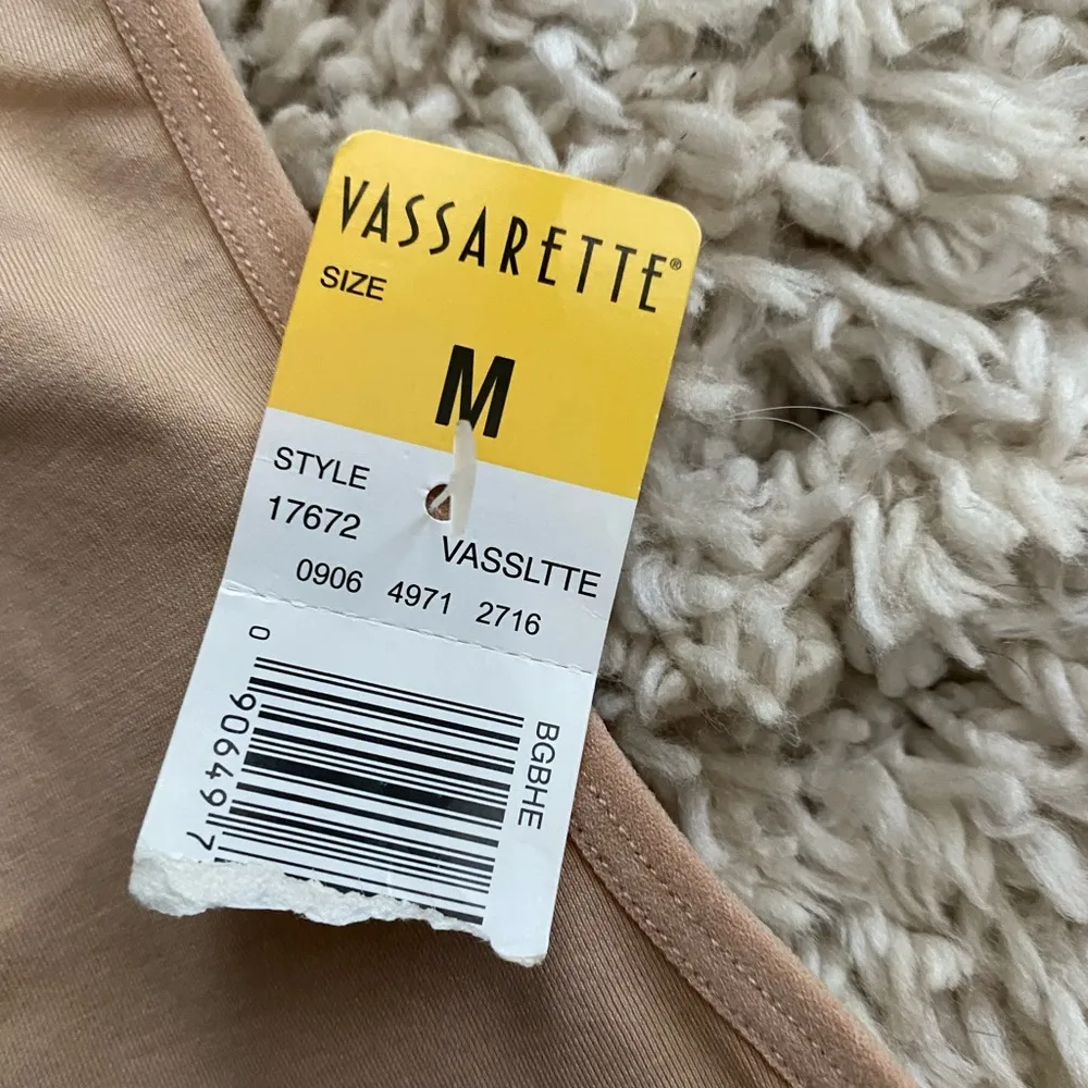 Vassarette Stretch Reversible Cami - Image 3