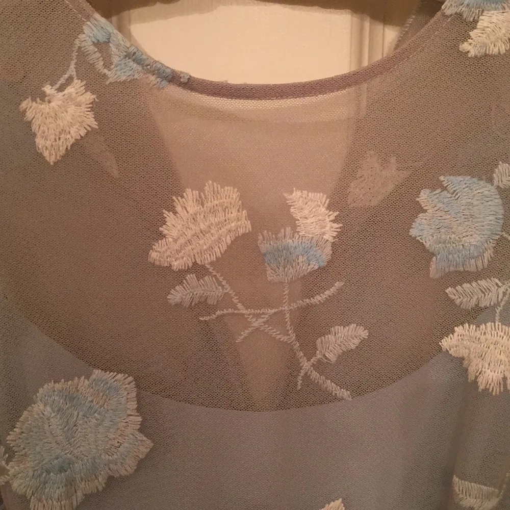 BCBG MAX AZRIA  formal dress - Image 3